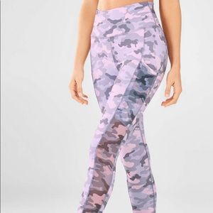 Fabletics high waisted Mila camo capris